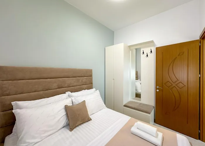 Apartamento Empire 2 *